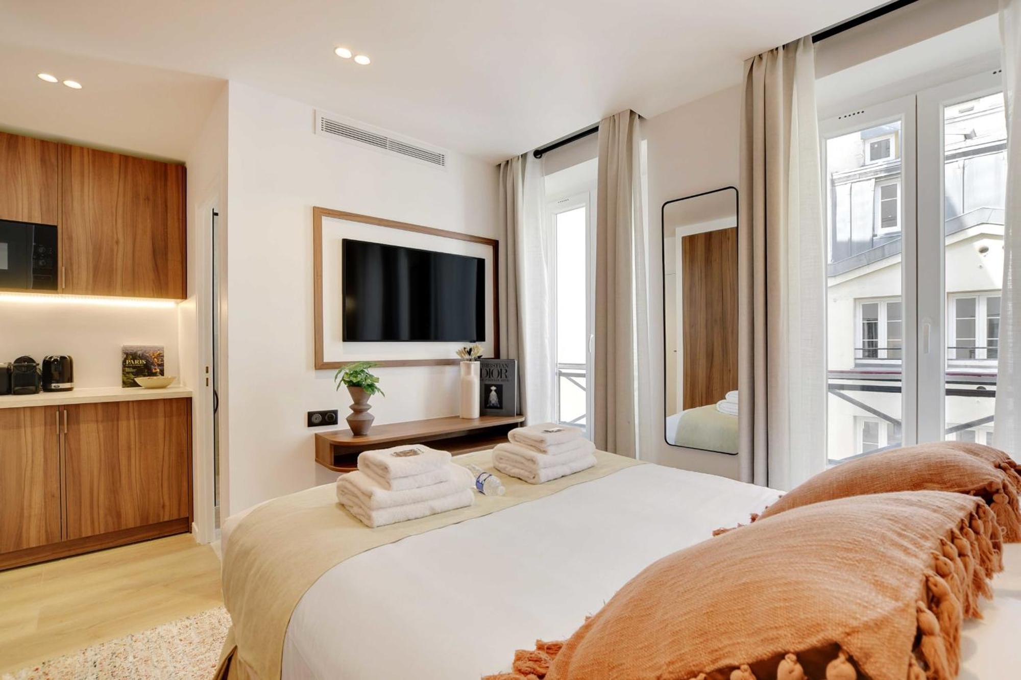 Residence Pelican - Louvre Париж Экстерьер фото